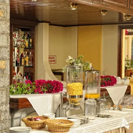 Otel Mare 2*
