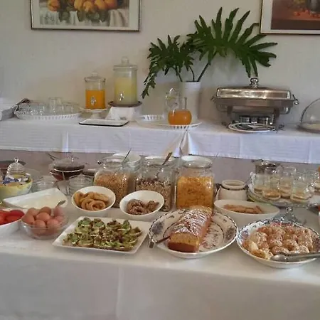Mare Otel Malia